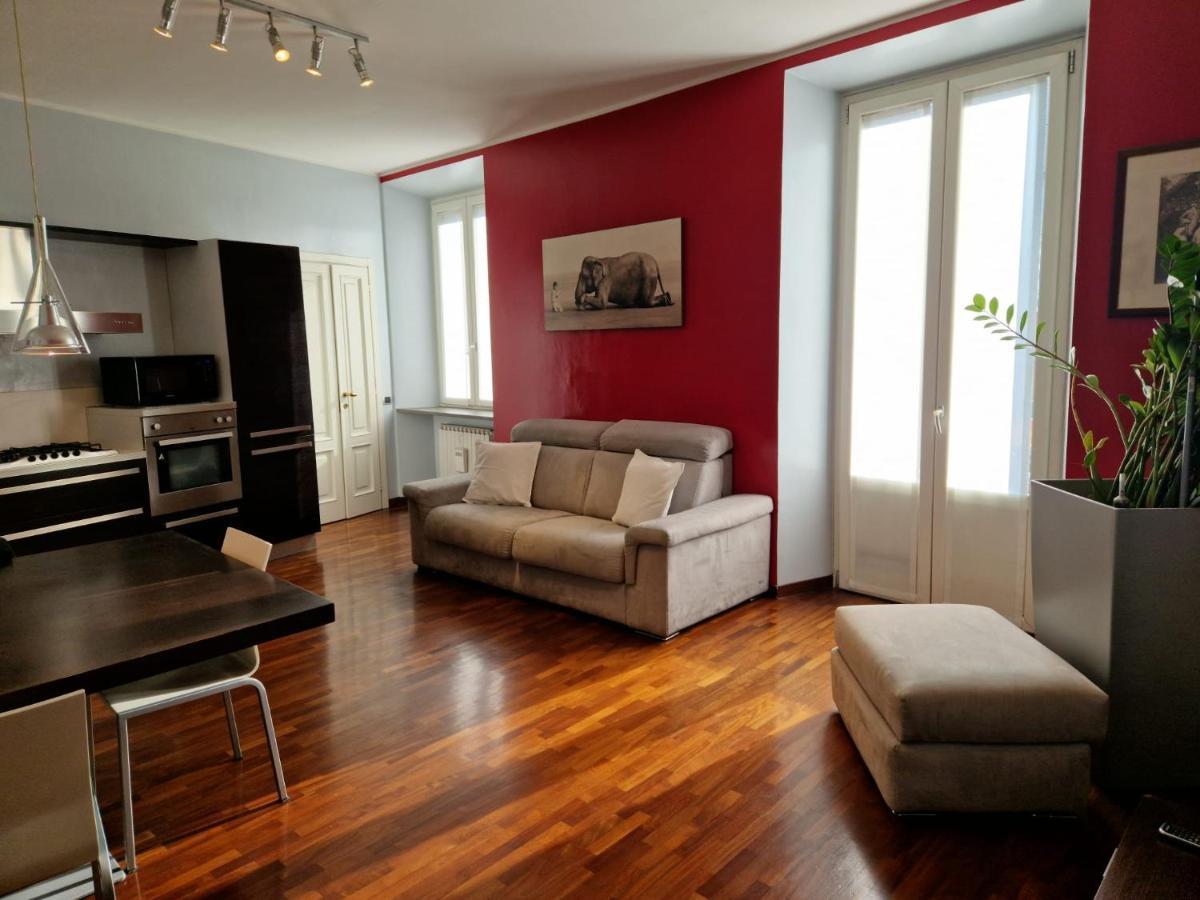 Cozy Flat Mins Walk To Navigli And Metro Porta Genova Lejlighed Milano Eksteriør billede