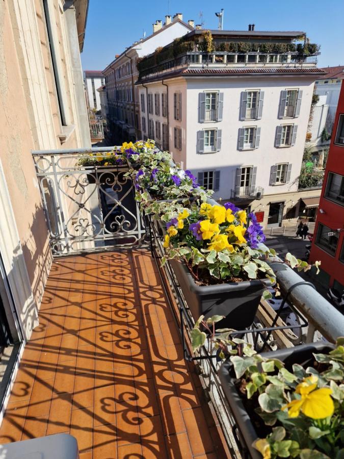 Cozy Flat Mins Walk To Navigli And Metro Porta Genova Lejlighed Milano Eksteriør billede